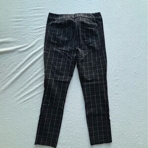 LOFT Women’s Black Checkered Pants